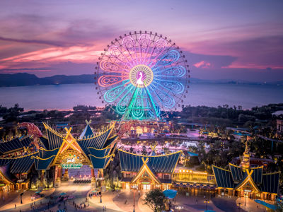 Seven-Colored Yunnan Ancient Dian Resort